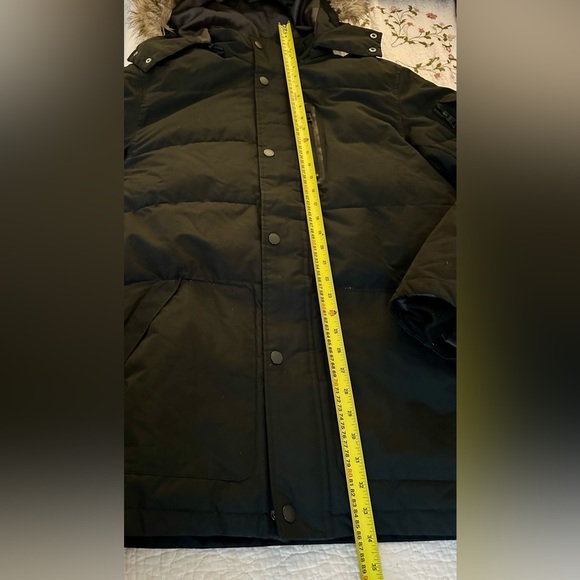 🔥 Nautica Men’s Black Puffer Jacket | Warmth Meets Modern Power 🖤 - Picture 5 of 10